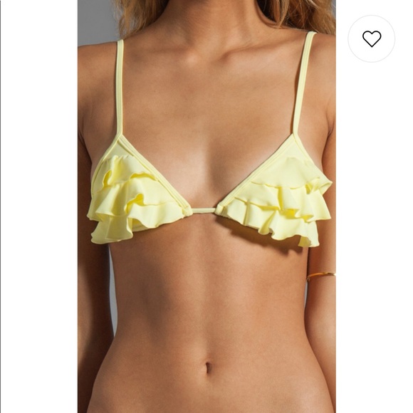 Tori Praver sage ruffle bikini - Picture 2 of 7